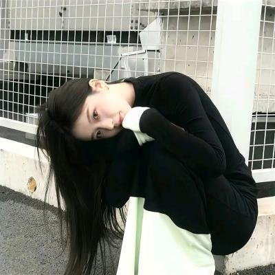 嘘,国王在冬眠